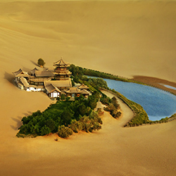 Dunhuang-Thierry Bornier-gold-landscape-13477