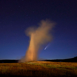 Old Faithful with Neowise-Tony Gale-finalist-landscape-16384