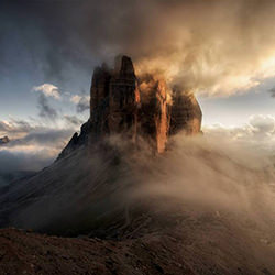 Golden hour at 3 Cime di Lavaredo-Stefano Bauli-finalist-landscape-16421