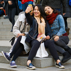 I\'ll do anything for a selfie!-Bahar Kural-finalist-mobile-5949