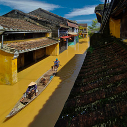 Hoi An flood day-Le Trong Khang-silver-mobile-6082