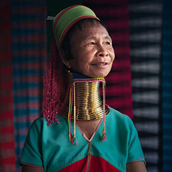 Karen woman-Aung Chan Thar-silver-mobile-16676