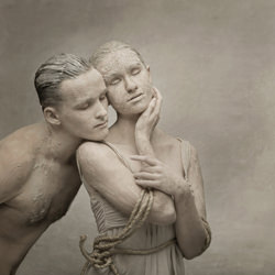 A Need to Connect-Kristian Piccoli-bronze-portrait-8706