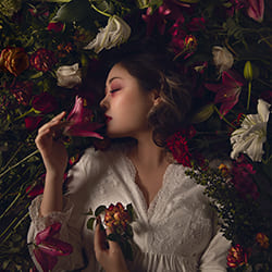 Water Lily Deathbed-Yana Mostitsky-finalist-portrait-11536