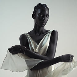 Pearl dress-Irmgard Karoline Becker-finalist-portrait-11564