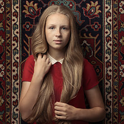 Growing up-Gabriela Homolova-finalist-portrait-11550