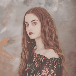 Caroline-Thierry Smets-finalist-portrait-17266