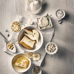 White Sweet-Greg Stroube-bronze-still_life-3763