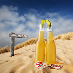 Spiaggia per nudisti-Mark Mawson-silver-still_life-10867