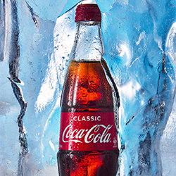 Coca Cola sobre hielo-James Church-brown-bronze-still_life-10598