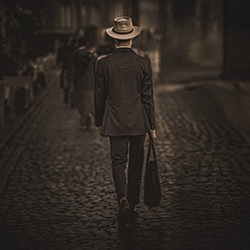 Mister Incognito-Viktor Patoka-bronze-street-17392