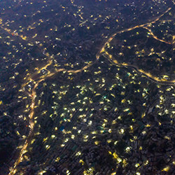Crépuscule au camp de réfugiés Rohingya-Azim Khan Ronnie-bronze-travel-12613