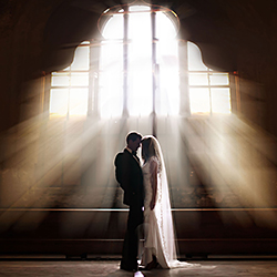 Divine light-Clane Gessel-bronze-wedding-8