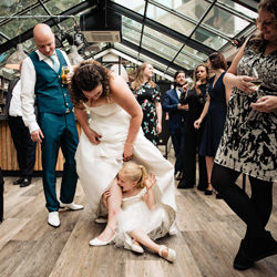 Bite the Bride-Lyan Van Furth-finalist-wedding-1970