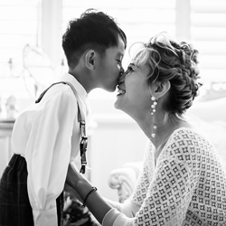 Mum! You\'re so pretty today!-Xing Shi-bronze-wedding-3042