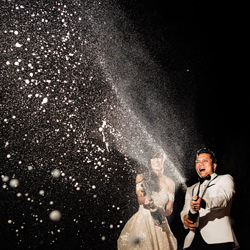 Champagne Spray-Darien Chui-finalist-wedding-4886