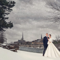 Snowflakes-Gary Evans-finalist-wedding-9975