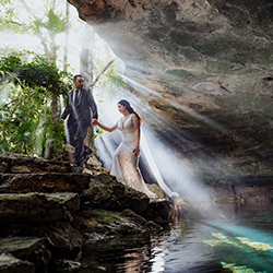 Riviera-Maya-Cenote-light-beams-magic-Vincent Van Den Berg-silver-wedding-15388