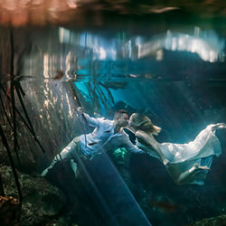 Mystical Cenote Swim-Vincent Van Den Berg-silver-wedding-18758