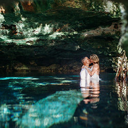 Grand Cenote Kiss-Vincent Van Den Berg-silver-wedding-18759