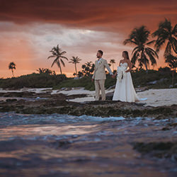 Golden Hour Beach Embrace-Vincent Van Den Berg-finalist-wedding-18716