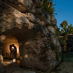 cave kiss at Xcaret-Vincent Van Den Berg-bronze-wedding-18653