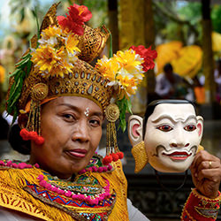 Portrait of woman in traditional Balinese clothing-Laima Kuriene-finalist-women-15129